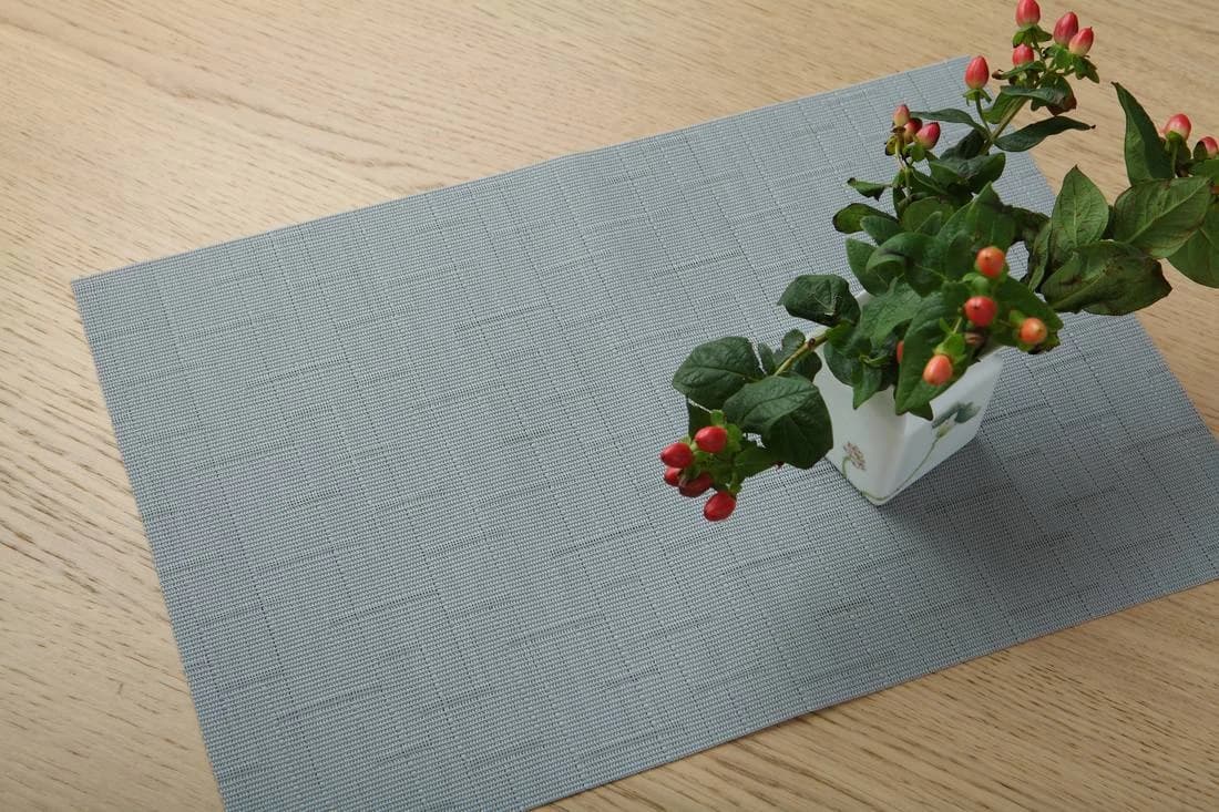 Gray minimal weave Gray Minimal Weave Placemat, model AOL-PM-019