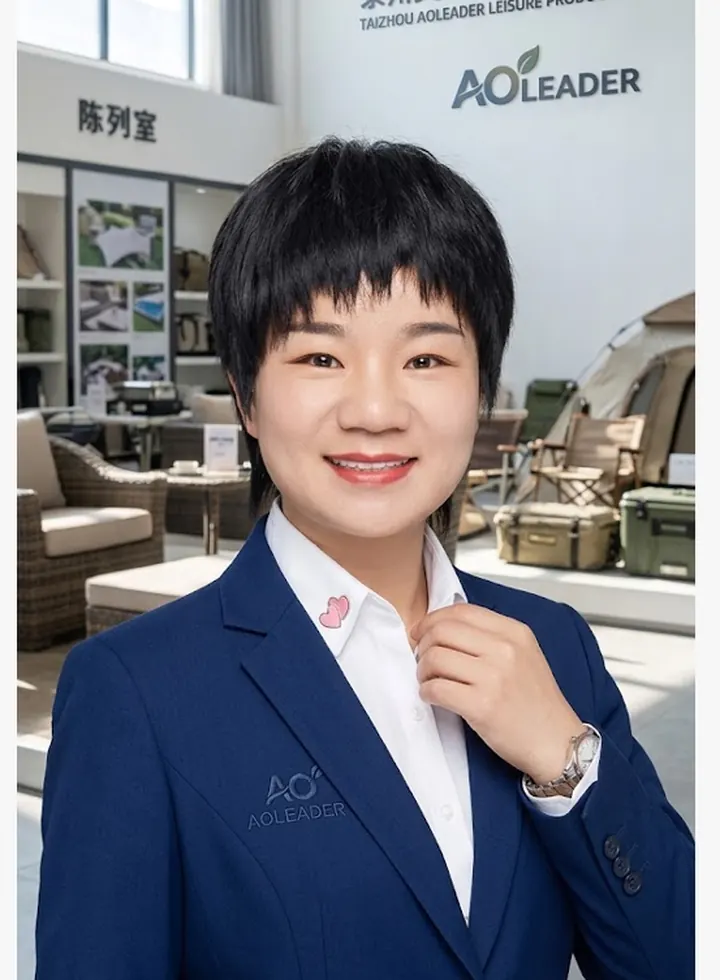 AOLEADER representative in the factory showroom